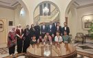السفير العضايلة يستقبل شبابا أردنيين حصدوا جوائز بالمنتدى الأفروآسيوي للابتكار