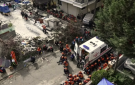 انهيار مبنى من 7 طوابق في إسطنبول يودي بحياة 5 أشخاص
