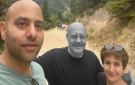  أهكذا يرد الجميل؟ .. نجل طبيب الفقراء يروي لحظات الوجع