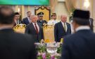 الملك يبحث مع ملك ماليزيا العلاقات الراسخة بين البلدين ومستجدات الإقليم