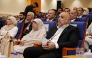 الحاجة أم هيثم تجمع أبناء العلوم التطبيقية بعد أن كبروا في مواقع الإنجاز ..
