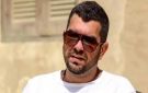 تامر حسني ورامي صبري يشاركان في عزاء طارق توكل