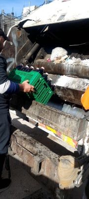 المؤسسة العامة للغذاء والدواء تتلف 750 لترا من العصائر الرمضانية المجهولة المصدر في إربد