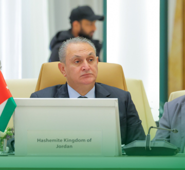 وزير البيئة: 23 ألف مخالفة إلقاء نفايات لأشخاص ومركبات رصدتها الكاميرات الجديدة وزير البيئة: 23 ألف مخالفة إلقاء نفايات لأشخاص ومركبات رصدتها الكاميرات الجديدة