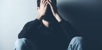 خبراء يحذرون: الإدمان مرض قابل للعلاج.. والوقاية والدعم الأسري هما خط الدفاع الأول