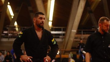 فواز حدادين يضيف إنجازا جديدا للرياضة الأردنية فواز حدادين يضيف إنجازا جديدا للرياضة الأردنية