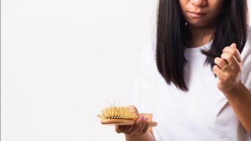 أسباب تساقط الشعر المفاجئ في الشتاء