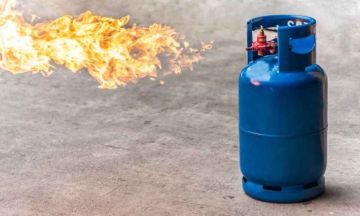 إربد .. إصابات بانفجار أسطوانة غاز داخل محل معجنات