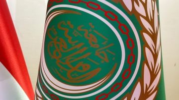 الجامعة العربية يدعو ترمب للوفاء بتعهداته بمنع ضم الضفة وتحقيق السلام الجامعة العربية يدعو ترمب للوفاء بتعهداته بمنع ضم الضفة وتحقيق السلام