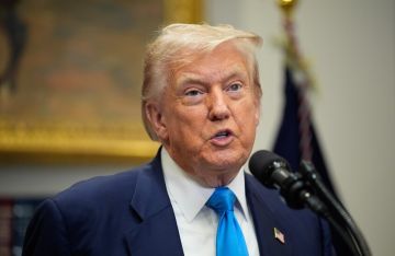 البيت الأبيض: ترامب يترقب ما إذا كان ممكنا إبرام اتفاق مع إيران البيت الأبيض: ترامب يترقب ما إذا كان ممكنا إبرام اتفاق مع إيران