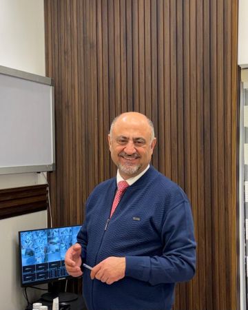 الدكتور احمد الهزايمة رئيسا لجمعية جراحي العظام الاردنيه