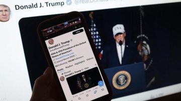 حرب الـ ويك إند .. ترامب يدير عملية إيران من منتجع 