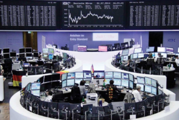 المؤشرات الأوروبية تحقق مكاسب مع اختتام أسبوع الأرباح القياسية المؤشرات الأوروبية تحقق مكاسب مع اختتام أسبوع الأرباح القياسية