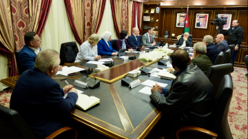 مالية الأعيان تلتقي فريقا من مكتب التدقيق الوطني البريطاني مالية الأعيان تلتقي فريقا من مكتب التدقيق الوطني البريطاني