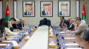 لجنة المرأة وشؤون الأسرة تناقش تعزيز حماية الطفل ومكافحة العنف الأسري