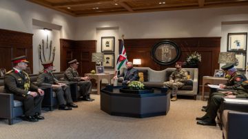 الملك يستقبل رئيس أركان حرب القوات المسلحة المصرية