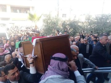 تشييع جثمان رئيس الوزراء الأسبق عبيدات