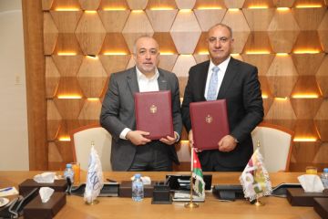 أمانة عمان وجامعة العلوم التطبيقية توقعان مذكرة تفاهم أمانة عمان وجامعة العلوم التطبيقية توقعان مذكرة تفاهم