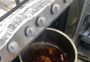 الغذاء والدواء تحيل مقصف مدرسة في الزرقاء للقضاء بسبب مخالفات