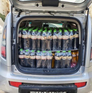 الغذاء والدواء: إتلاف 450 لترا من العصائر الرمضانية ضبطت داخل مركبة الغذاء والدواء: إتلاف 450 لترا من العصائر الرمضانية ضبطت داخل مركبة