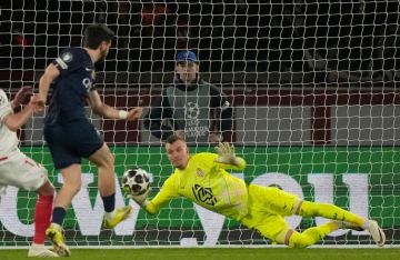 باريس سان جيرمان يواصل حملة الدفاع عن لقب دوري الأبطال باريس سان جيرمان يواصل حملة الدفاع عن لقب دوري الأبطال