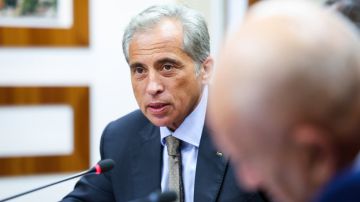 رئيس الوزراء يطلع رؤساء الكتل النيابية على تعديلات مشروع قانون الضمان رئيس الوزراء يطلع رؤساء الكتل النيابية على تعديلات مشروع قانون الضمان