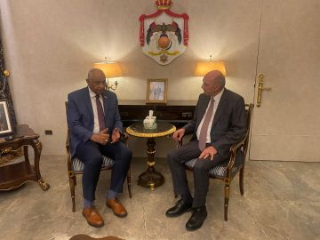 رئيس مجلس الأعيان يلتقي السفير السوداني لدى المملكة رئيس مجلس الأعيان يلتقي السفير السوداني لدى المملكة