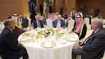 السفارة السعودية في عمان تحتفل بيوم التأسيس