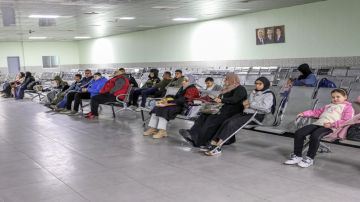 عودة مرضى من غزة بعد استكمال علاجهم في المستشفيات الأردنية