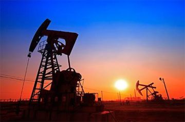 النفط يستقر مع ترقب احتمال التهدئة بين الولايات المتحدة وإيران