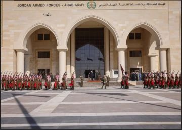 الأردن وفرنسا يعززان التعاون العسكري: لقاء استراتيجي بين قيادتي الجيشين الأردن وفرنسا يعززان التعاون العسكري: لقاء استراتيجي بين قيادتي الجيشين