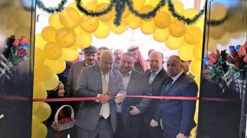 وزير العمل يفتتح فرعا إنتاجيا في المفرق لتشغيل 150 أردنيا وزير العمل يفتتح فرعا إنتاجيا في المفرق لتشغيل 150 أردنيا
