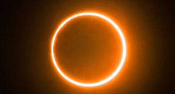 كسوف الشمس في يوم تحري هلال رمضان.. هل يتأثر إعلان الشهر؟