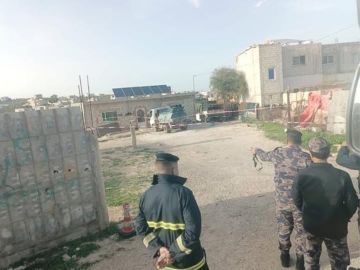 إربد: طوق أمني مشدد بعد العثور على قذيفة قديمة في المغير إربد: طوق أمني مشدد بعد العثور على قذيفة قديمة في المغير