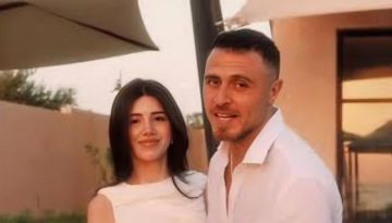 الشائعات أصبحت حقيقة.. ارتباط رامي حمدان وسيدرا بيوتي رسميا الشائعات أصبحت حقيقة.. ارتباط رامي حمدان وسيدرا بيوتي رسميا