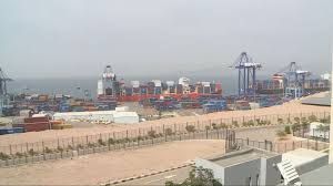 العقبة تستقبل أول سفينة تعمل بالغاز الطبيعي المسال في خطوة لتخفيض الانبعاثات الكربونية