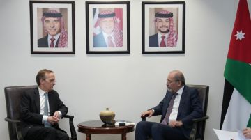 الأردن والاتحاد الأوروبي يبحثان تعزيز التعاون الأمني والدفاعي ومتابعة مخرجات القمة المشتركة