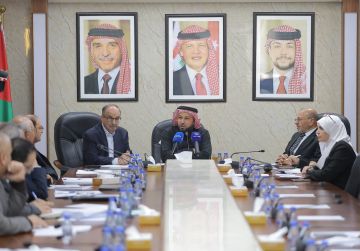 التربية النيابية تناقش دمج وزارتي التربية والتعليم وتنمية الموارد البشرية التربية النيابية تناقش دمج وزارتي التربية والتعليم وتنمية الموارد البشرية