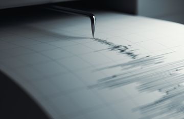 هزة أرضية بقوة 5.2 درجة جنوب إيران