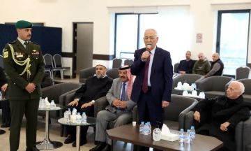 مندوبا عن الملك وولي العهد...العيسوي يعزي آل عابدين