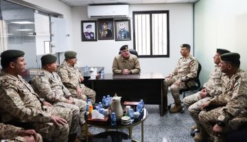 الحنيطي يفتتح سوق العيص الجديد في الطفيلة الحنيطي يفتتح سوق العيص الجديد في الطفيلة