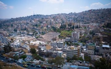 تقلبات جوية في المملكة: دفء مؤقت الخميس يليه انخفاض وبرودة نسبية