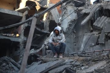 شهداء بغارات إسرائيلية على غزة الجمعة