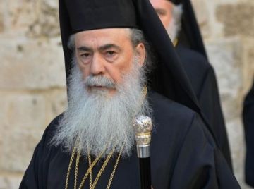 بطريرك القدس يشيد بالدور الهاشمي التاريخي في حماية المقدسات بطريرك القدس يشيد بالدور الهاشمي التاريخي في حماية المقدسات