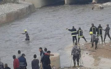 الدفاع المدني يتعامل مع بلاغ حول سقوط شخص في سيل الزرقاء عاجل