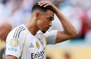 ليفربول يحسم موقفه من إمكانية استعادة أرنولد حال رحيله عن ريال مدريد