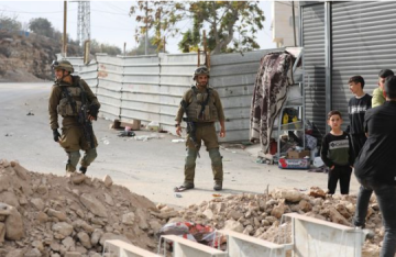 الاحتلال يحاصر منزل أسير محرر في المنطقة الجنوبية من مدينة قلقيلية