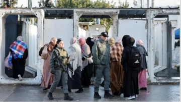 منع وصول مئات المصلين للمسجد الأقصى