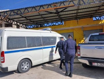 إغلاق محطة غسيل وتشحيم مركبات مخالفة بالمزار الشمالي