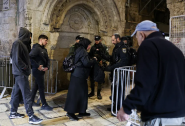 مرجعيات بالقدس: القيود الإسرائيلية على الصلاة بالأقصى تصعيد خطير 